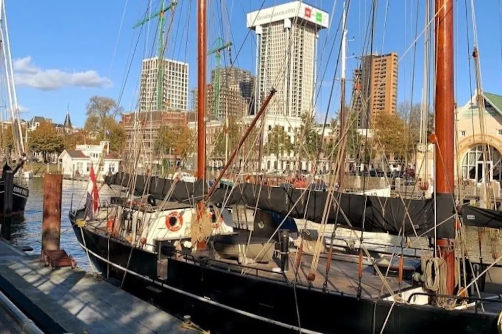 Studio Rotterdam Cntr 0*,  Hollandia