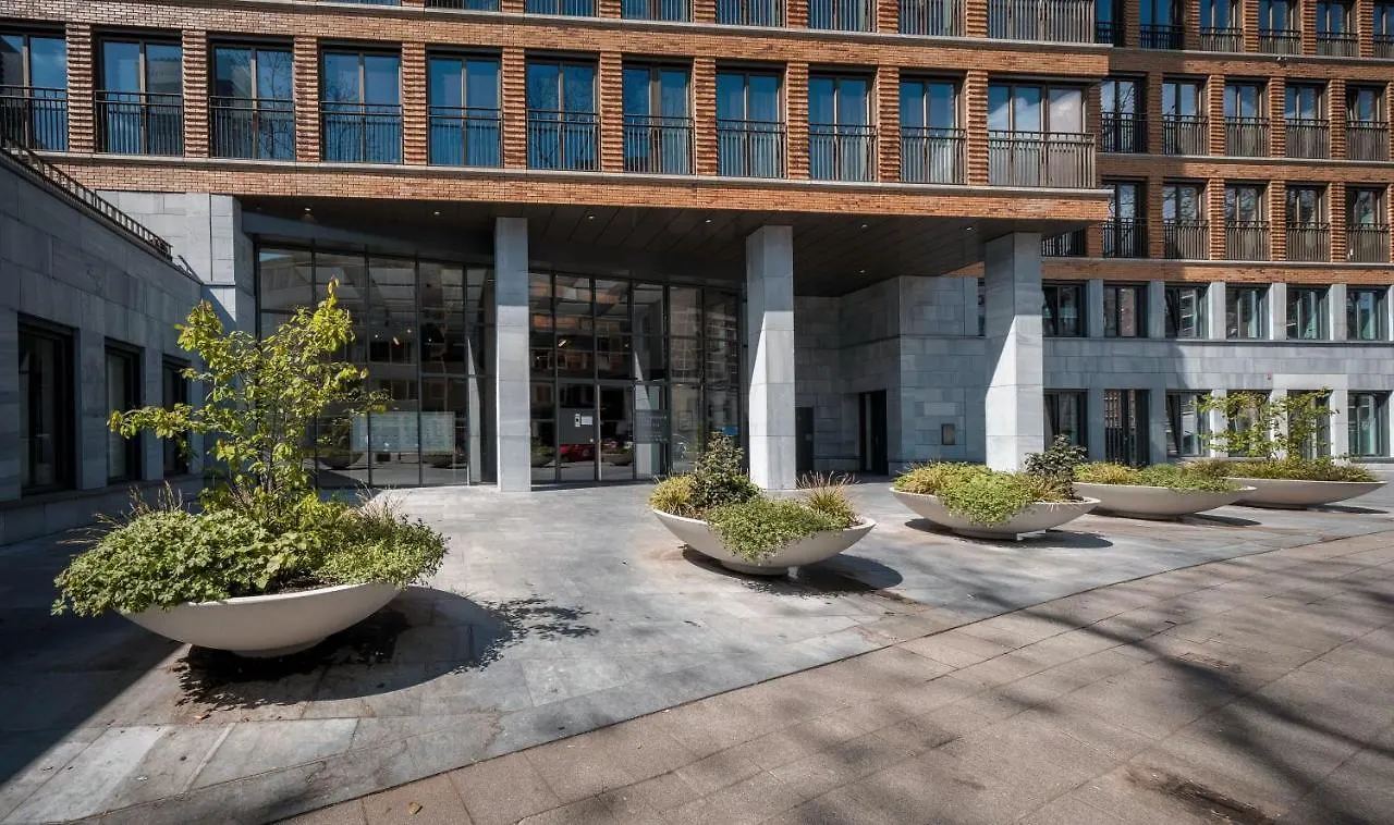 Studio Rotterdam Cntr 0*,